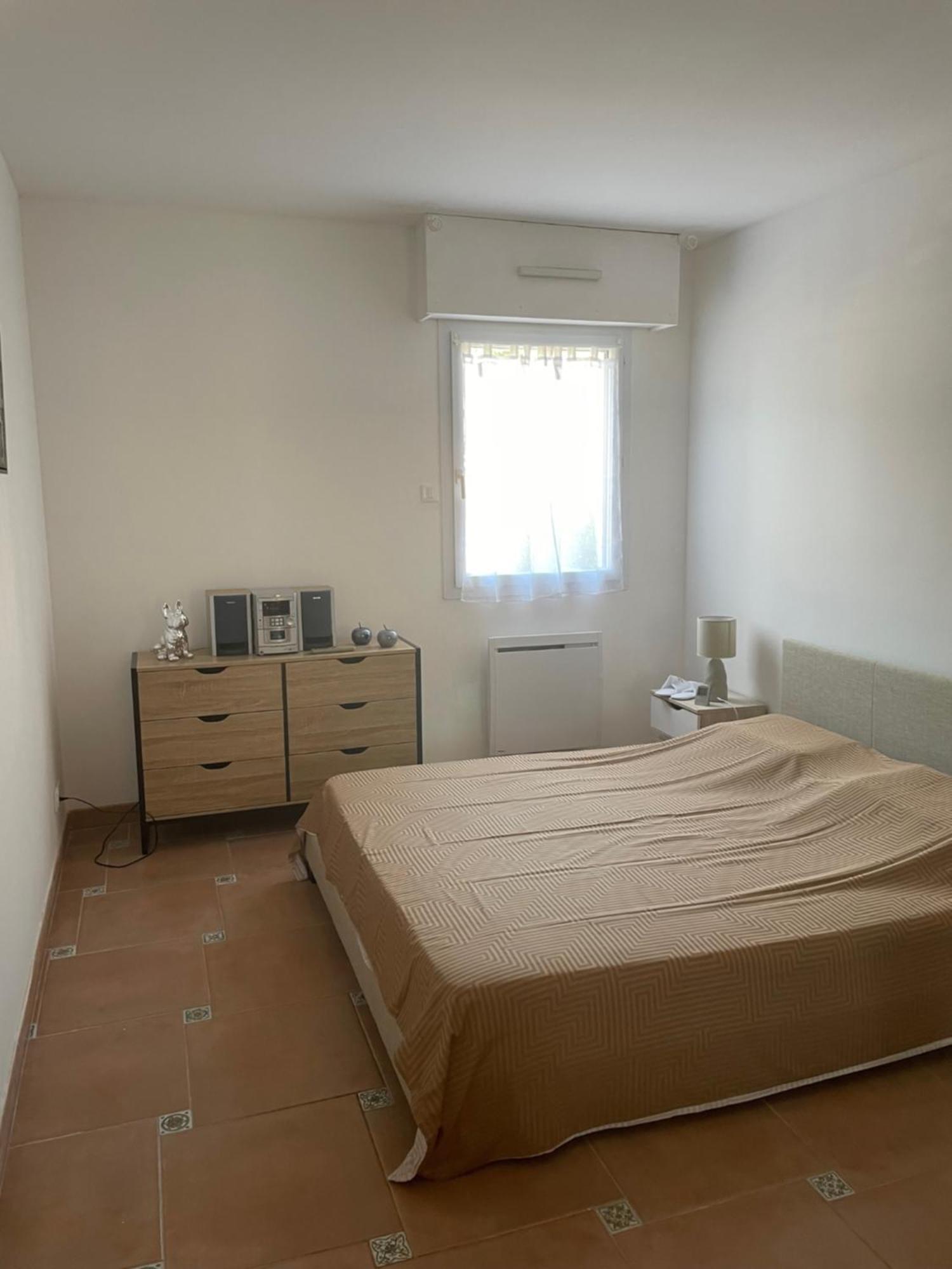 2 Pieces Saint Raphael Renove, Classe 4 Etoiles, 100 M Plages, Piscine, Tennis, Parc, Terrasse, Jardin Privatif Экстерьер фото